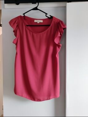 LOFT Coral Ruffle Sleeve Top